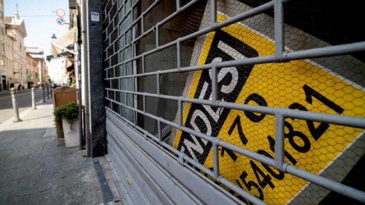 Negozi sfitti in aumento: in centro sono oltre 370