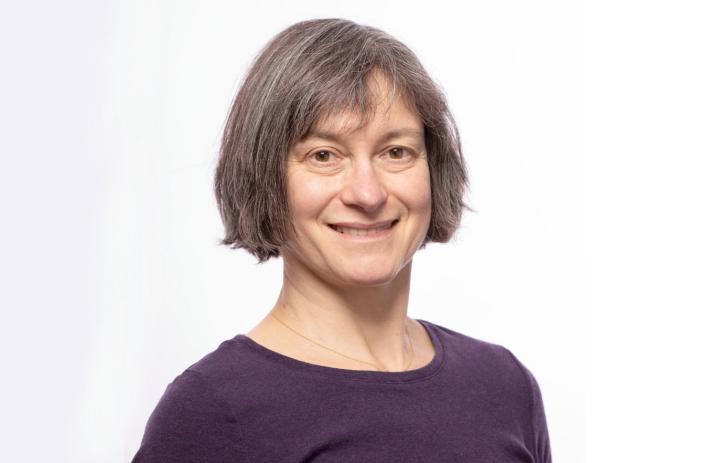 Daniela Calzetti, l'astronoma che &laquo;pulisce&raquo; l'universo dalla polvere