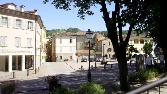 Due aggressioni in pochi giorni: un ragazzino picchiato e una donna aggredita dall'ex vicino di casa