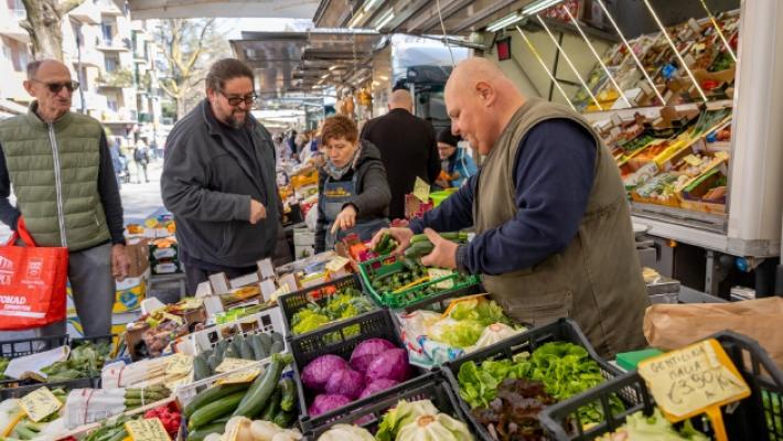 Caro prezzi, il Codacons: &laquo;Indagare sulle speculazioni&raquo;