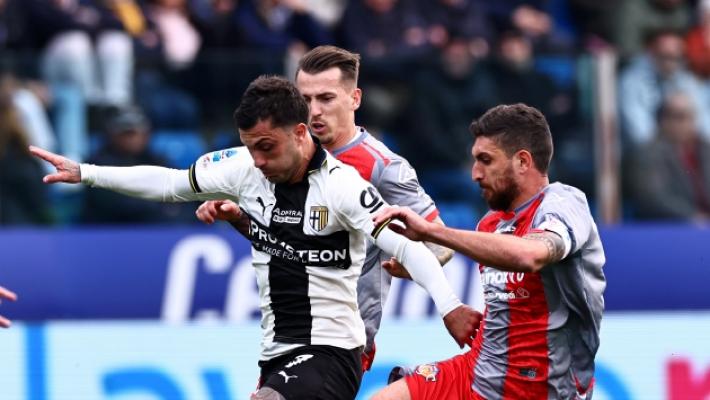 Le pagelle: crociati in grande difficolt&agrave;, Strefezza il meno peggio