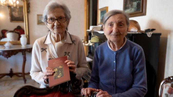 Paola e Franca, le due sorelle inseparabili appassionate di poesia e di musica