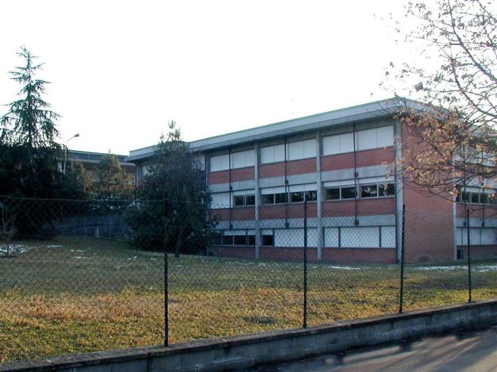 Alunno positivo alle medie, tampone per prof e compagni