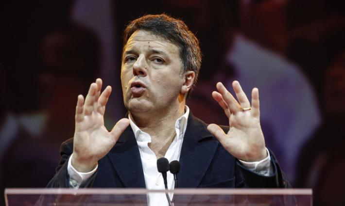 Renzi spavaldo poi disponibile: in palio ci sono i servizi segreti