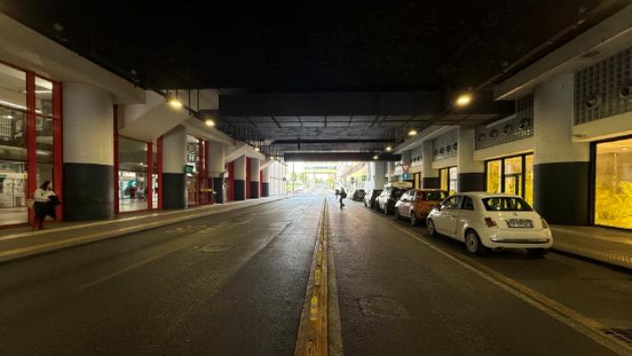 Aggrediscono due turisti che reagiscono. E li fanno arrestare