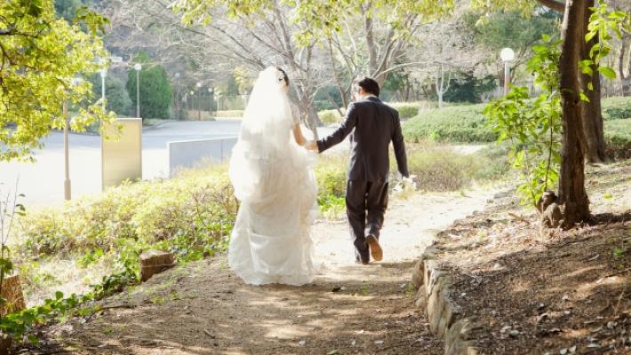 &laquo;Sar&agrave; per sempre s&igrave;?&raquo;: come sopravvivere al maggio nuziale