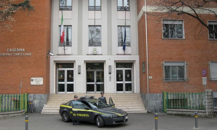 Simona Salati, l'amministratrice di condominio sospesa: &laquo;Spregiudicata, ha saccheggiato i conti&raquo;