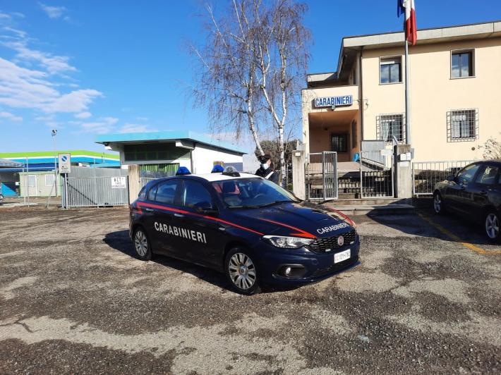 Traversetolo, ruba un portafogli al mercato, inseguita e presa una 24enne bulgara