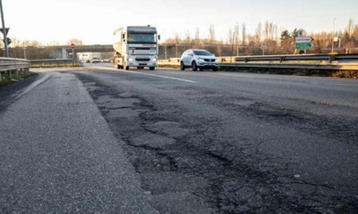 Emergenza buche: viaggio  sugli svincoli della tangenziale