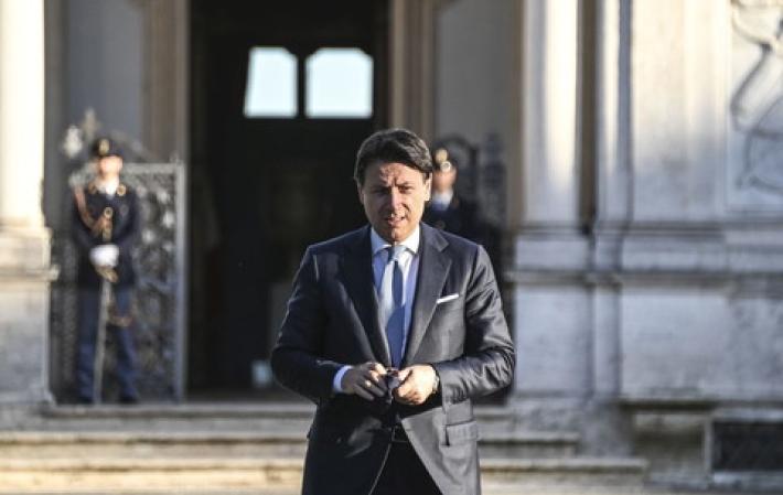Conte: "Serve un'alleanza per un Governo di salvezza nazionale"