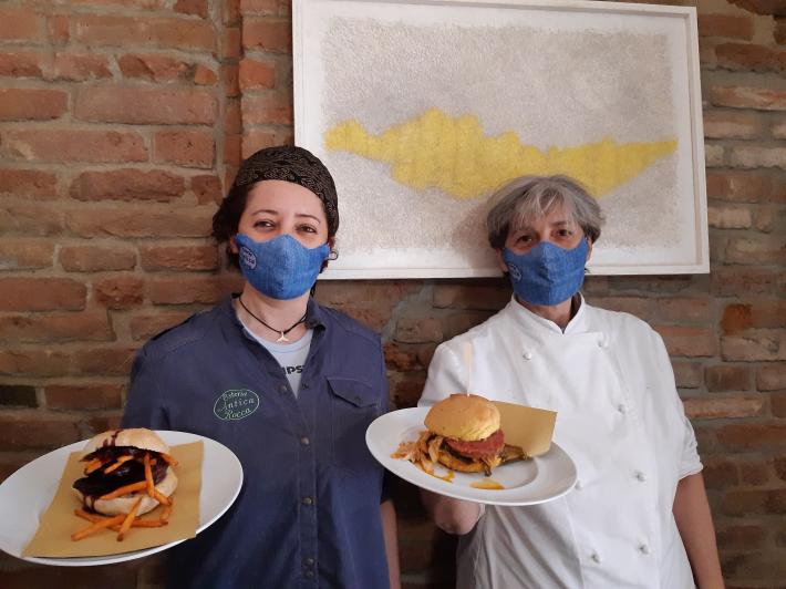 Il territorio  nel panino? Salame fritto e cotechino