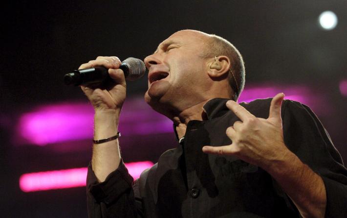 Compie 70 anni Phil Collins: l'insolita (e splendida) carriera solista di un cantante-batterista