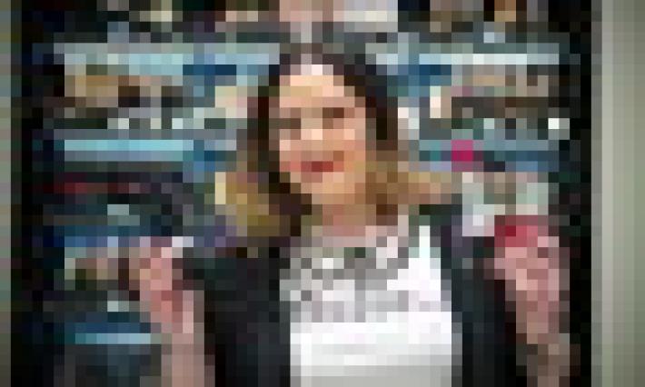 Giulia, seguita su YouTube da 50 mila per le sue lezioni di make-up