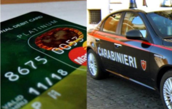 Le carpisce i codici dell'home banking e si auto-trasferisce un bonifico da 10.000 euro: denunciato