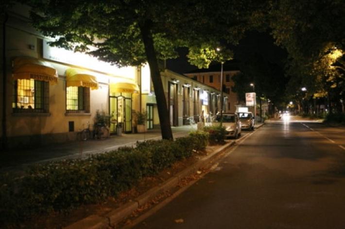 Giallo in viale Vittoria: uomo trovato incosciente a bordo della sua auto. E' in Rianimazione