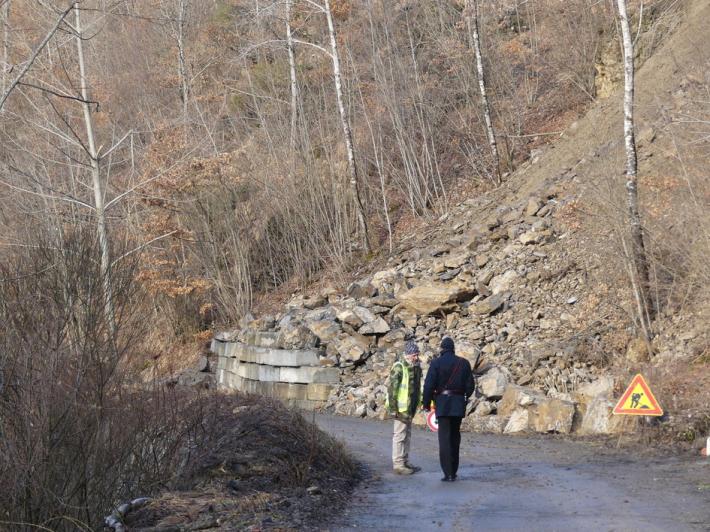 Bedonia, esplosivi per fermare la frana