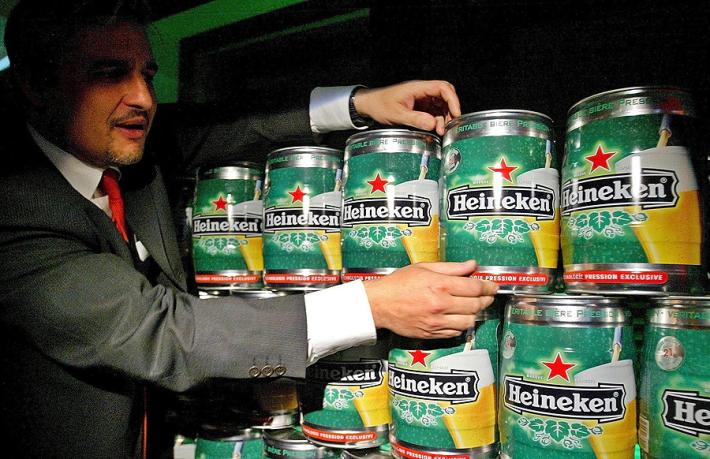 Perdite per 200 milioni di euro, Heineken taglia 8.000 posti