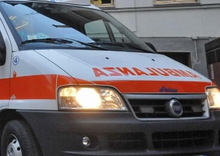  San Secondo, anziano investito mentre attraversa la strada