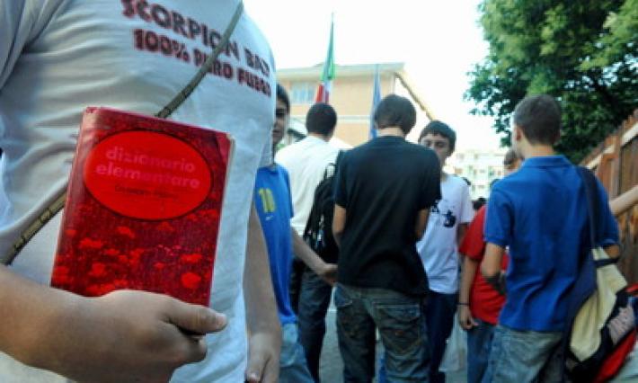 Dal 1 marzo test Invalsi per chi far&agrave; la maturit&agrave;, ad aprile le medie. Niente test in seconda superiore