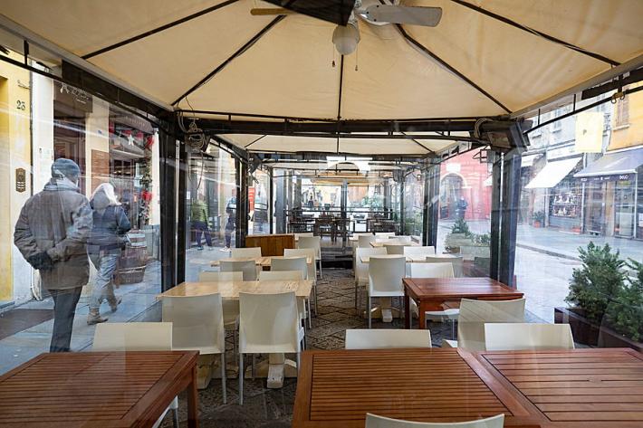 Ristori della Regione per bar e ristoranti: quasi 11mila domande presentate. A Parma 1.082