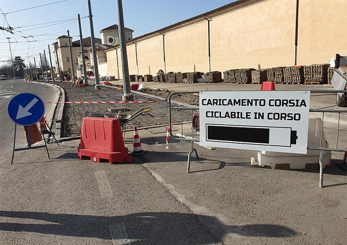 Aperto il cantiere per la realizzazione della nuova pista ciclabile della Villetta