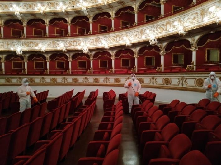 Bozza del nuovo Dpcm:  cinema e teatri riaprono dal 27 marzo. Parrucchieri chiusi in zona rossa