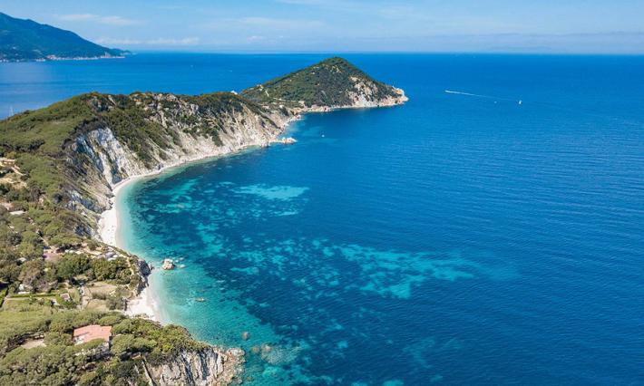 Isola d'Elba: la spiaggia di Sansone tra le 25 pi&ugrave; belle d'Europa