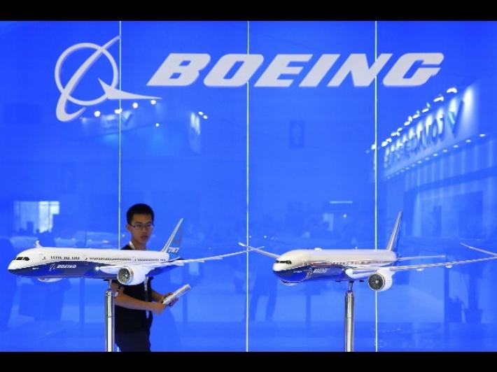 Usa-Ue, Von der Leyen: "Sospesi per 4 mesi i dazi Airbus-Boeing"