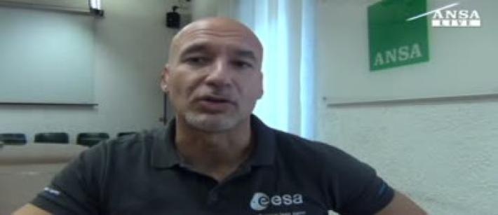 Parmitano compie 42 anni e annuncia che torner&agrave; nello Spazio con la missione "Beyond"