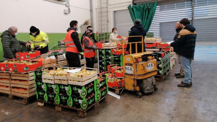 Cal, frutta e verdura a chi ha bisogno: una sfida per il futuro