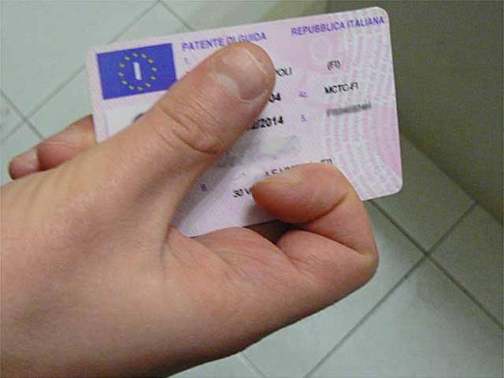 Slittano le scadenze delle patenti