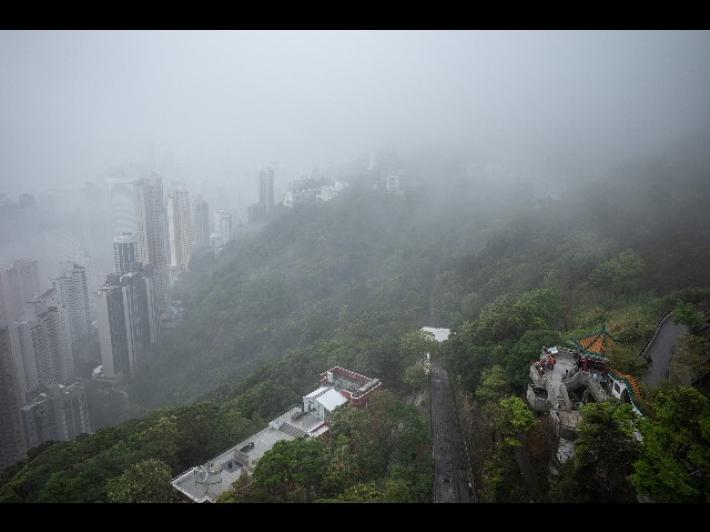 Lotto fallato, Hong Kong e Macao sospendono il vaccino Pfizer