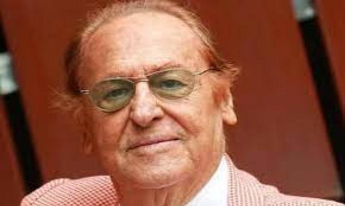 Su Rai Storia la "Domenica Con" di Renzo Arbore:  quando la domenica era "L&rsquo;altra"