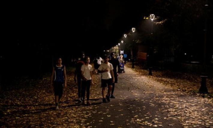 Luci a led, strade pi&ugrave; buie