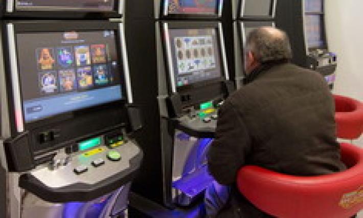 Oltre 11 milioni di euro spesi in slot machine