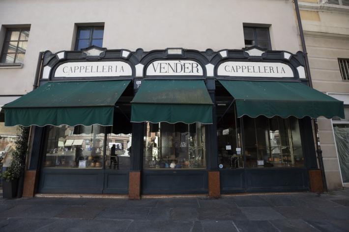 Ha chiuso la storica cappelleria Vender