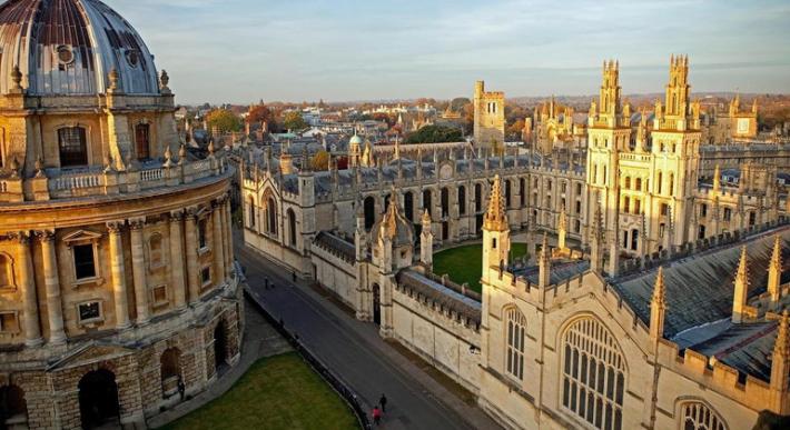 L'Universit&agrave; di Oxford sospende la sperimentazione di AstraZeneca sui bambini