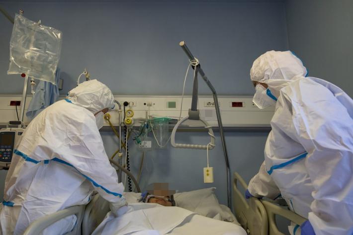 Dal 10 marzo verso il ripristino delle visite dei parenti in ospedale per 45 minuti al giorno 