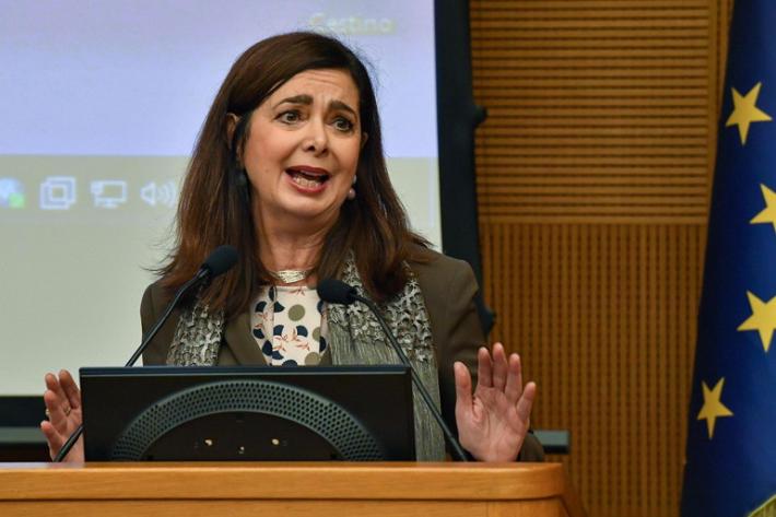 Boldrini:  "Devo operarmi, ho paura ma anche fiducia"