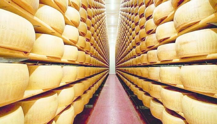 Parmigiano Reggiano: verso una sfida Bertinelli-Minelli