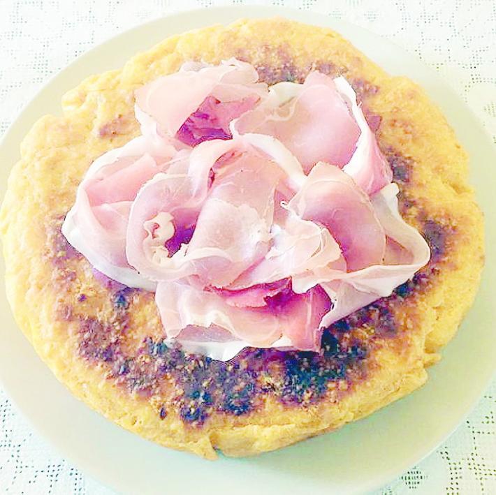 La ricetta della domenica - Ciambella rustica: semplicit&agrave; e tanti sapori 