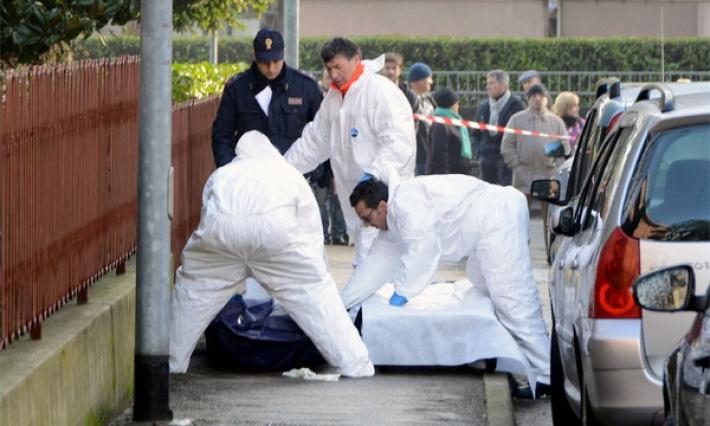 Avvelena e uccide il padre, 19enne fermato a Bologna