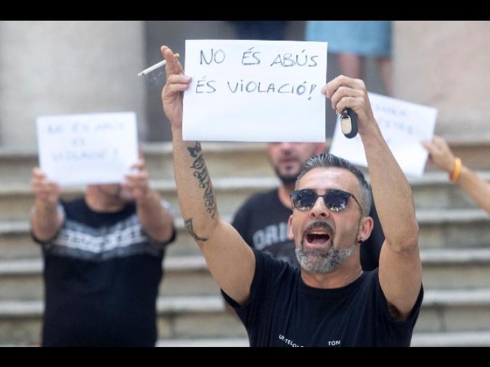 31 anni a uno degli autori di uno stupro di gruppo