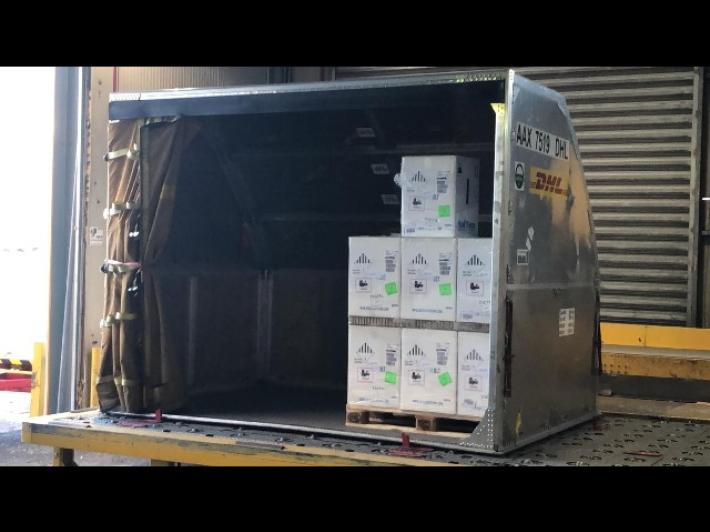 Pfizer annuncia, altre 100 milioni di dosi all'Ue nel 2021