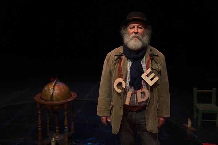  Teatro e memoria: &laquo;Cide - I doni  di Pap&agrave; Cervi&raquo; 