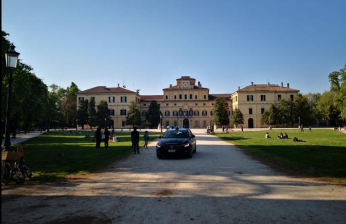 Pc mai inviato e truffa del bancomat: altri due raggiri online nel Parmense. E sono in crescita: i consigli 