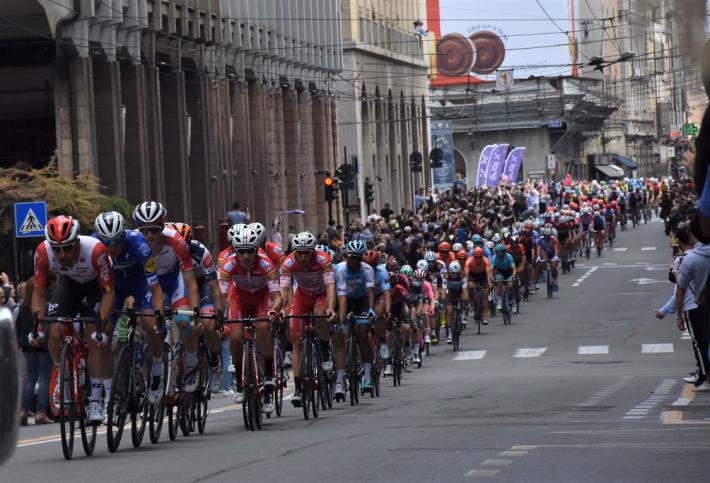 Il Giro d'Italia torna a Parma: gli orari e le strade bloccate al traffico