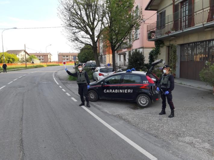 Nuove truffe online: due vittime e cinque denunciati. E continuano gli interventi per maltrattamenti in famiglia