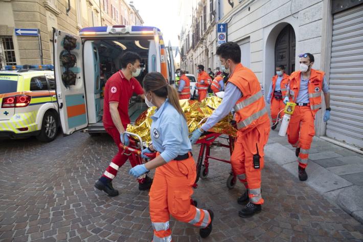 Tre donne intossicate in borgo Posta: una &egrave; grave