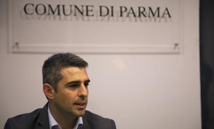 Pizzarotti: "Ho un nuovo avviso di garanzia". L'accusa: truffa ai danni dello Stato e falso ideologico per una vicenda legata al Regio